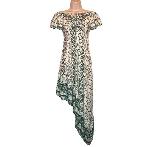 SOMEDAYS LOVIN Off the Shoulder Assymetrical Dress - Picture 5 of 14